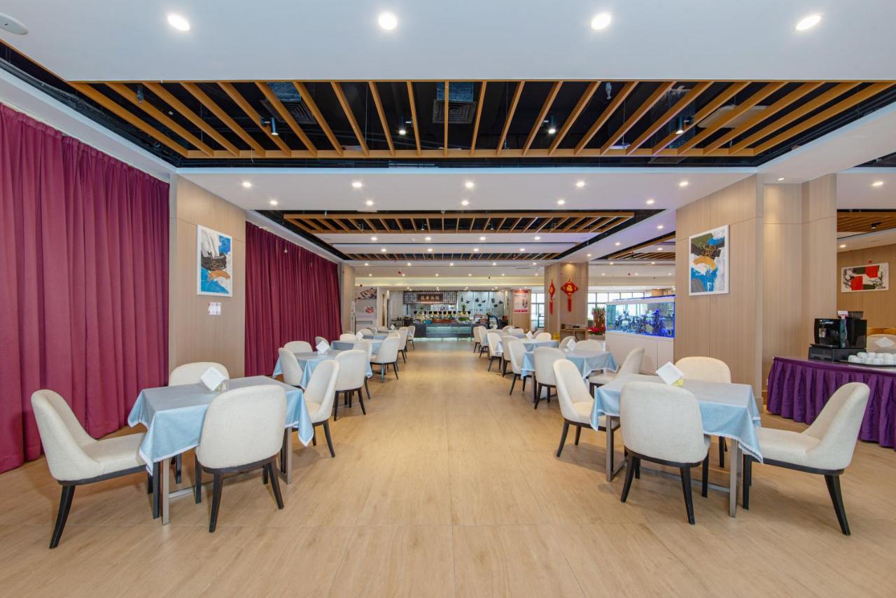 מלון Shenzhen Ramada Plaza, North Railway Station מראה חיצוני תמונה